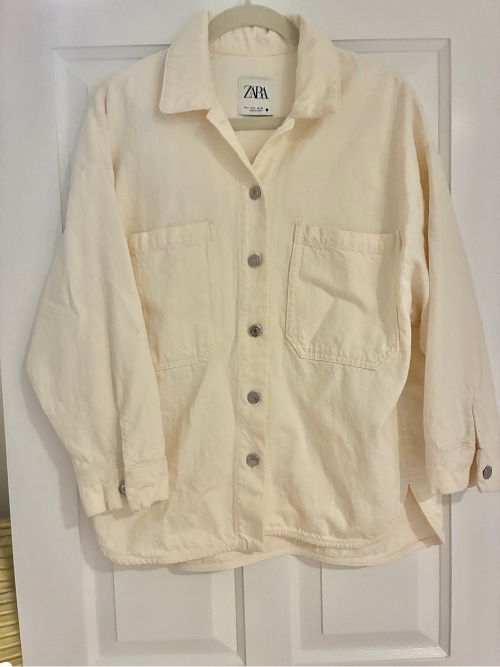 ZARA Off-White Button Front Oversized Shirt Jacket